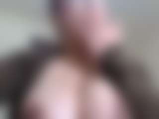 Milfcamila's Live Sex Cam Show