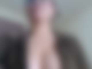 Milfcamila's Live Sex Cam Show