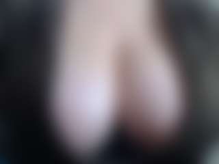 Milfcamila's Live Sex Cam Show