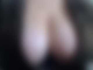 Milfcamila's Live Sex Cam Show