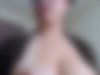 Milfcamila's Live Sex Cam Show