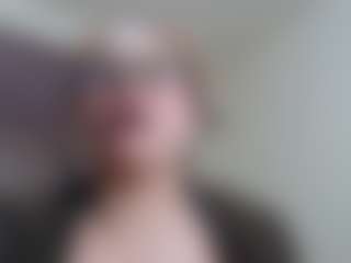 Milfcamila's Live Sex Cam Show