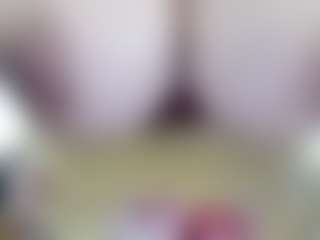 Milfcamila's Live Sex Cam Show
