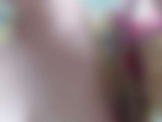 Live cam show with Milfcamila - Spank Mature on Uber Horny