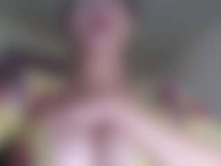 Milfcamila's Live Sex Cam Show