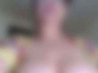 Milfcamila's Live Sex Cam Show