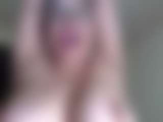Live cam show with Milfcamila - Thick on Soda Cam