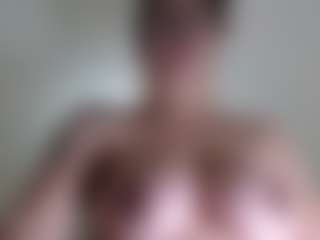 Milfcamila's Live Sex Cam Show
