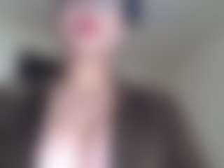 Live cam show with Milfcamila - Lovense MILF on https://playwithruby.com
