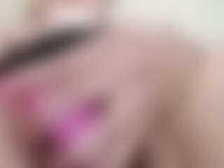 Milfcamila's Live Sex Cam Show