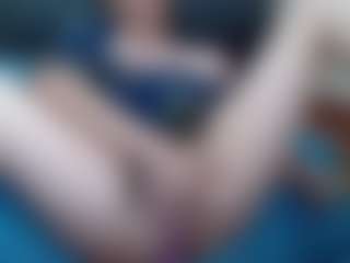 Milfcamila's Live Sex Cam Show