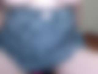 Milfcamila's Live Sex Cam Show