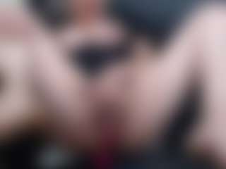 Live cam show with Milfcamila - Mature MILF on crypto-cams
