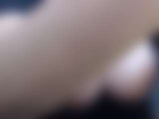 Live cam show with Milfcamila - Grey on crypto-cams