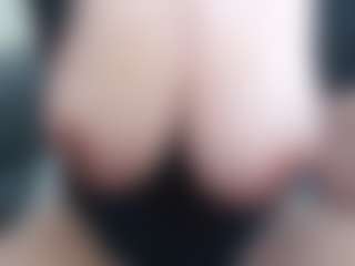 Milfcamila's Live Sex Cam Show