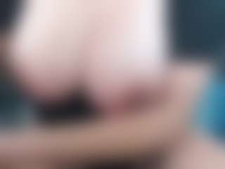 Milfcamila's Live Sex Cam Show