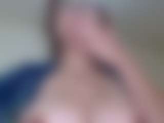 Milfcamila's Live Sex Cam Show