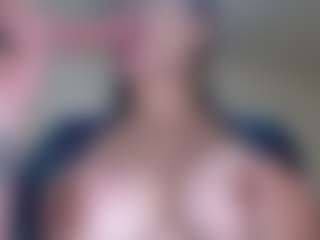 Milfcamila's Live Sex Cam Show
