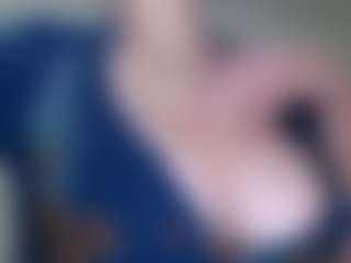 Milfcamila's Live Sex Cam Show