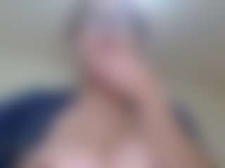Milfcamila's Live Sex Cam Show