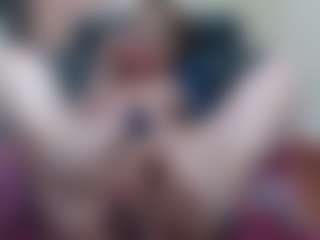 Milfcamila's Live Sex Cam Show