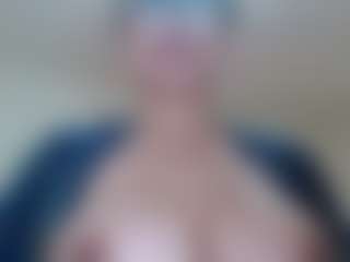 Live cam show with Milfcamila - Big Ass on xxxlivecams.org