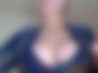 Milfcamila's Live Sex Cam Show
