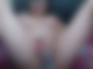 Milfcamila's Live Sex Cam Show
