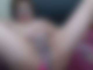 Milfcamila's Live Sex Cam Show
