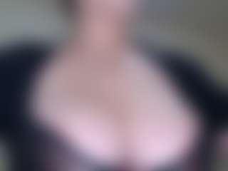 Show de câmera ao vivo com Milfcamila - Spanish Mature no Camsoda | colombia