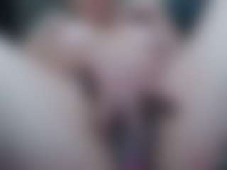 Milfcamila's Live Sex Cam Show