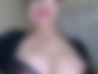 Milfcamila's Live Sex Cam Show