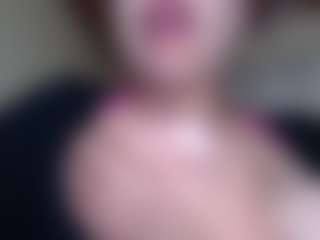 Milfcamila's Live Sex Cam Show