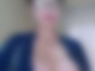 Milfcamila's Live Sex Cam Show