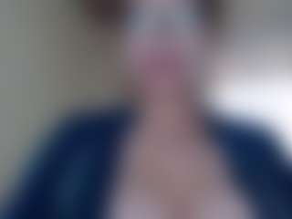 Milfcamila's Live Sex Cam Show