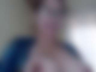 Milfcamila's Live Sex Cam Show