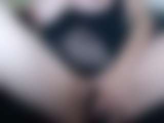 Milfcamila's Live Sex Cam Show
