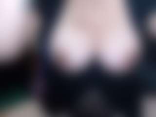 Milfcamila's Live Sex Cam Show