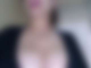 Milfcamila's Live Sex Cam Show