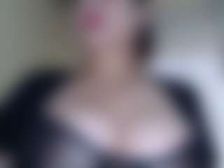 Milfcamila's Live Sex Cam Show