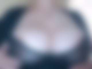 Milfcamila's Live Sex Cam Show