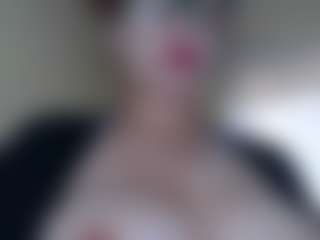 Milfcamila's Live Sex Cam Show