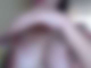 Milfcamila's Live Sex Cam Show