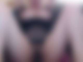 Milfcamila's Live Sex Cam Show