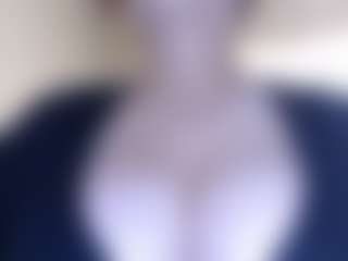 Milfcamila's Live Sex Cam Show