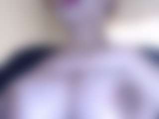 Milfcamila's Live Sex Cam Show