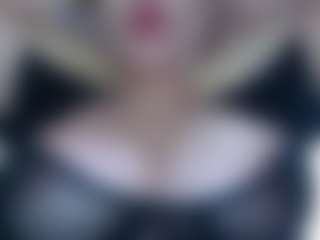 Milfcamila's Live Sex Cam Show