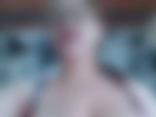 Milfcamila's Live Sex Cam Show
