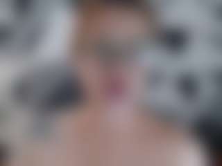 Milfcamila's Live Sex Cam Show