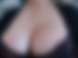 Milfcamila's Live Sex Cam Show